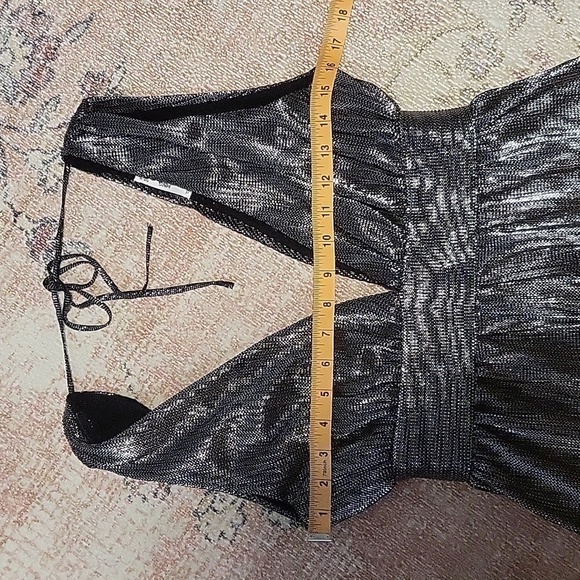 MNG Mango Textured Deep V Neck Pockets Lined Silver Metallic Mini Dress Sz 2 - Picture 13 of 16